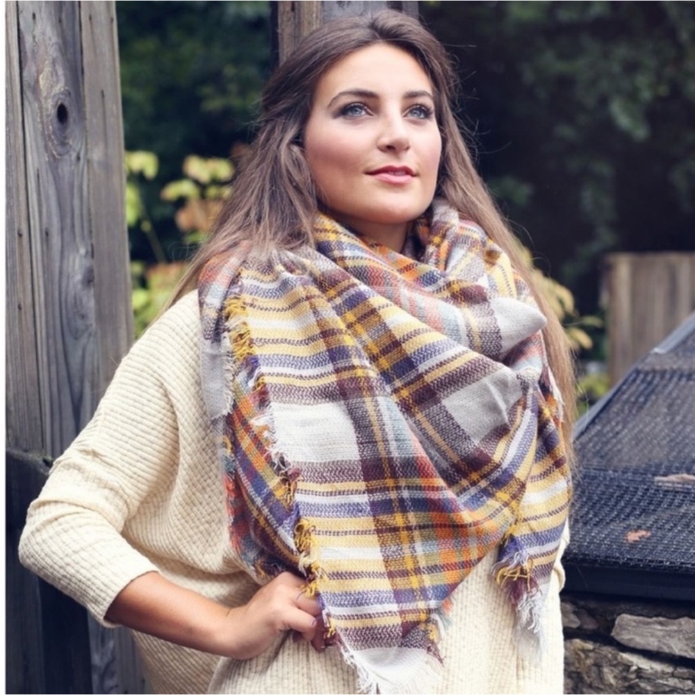 Altar’d State plaid blanket scarf❤️❤️❤️❤️